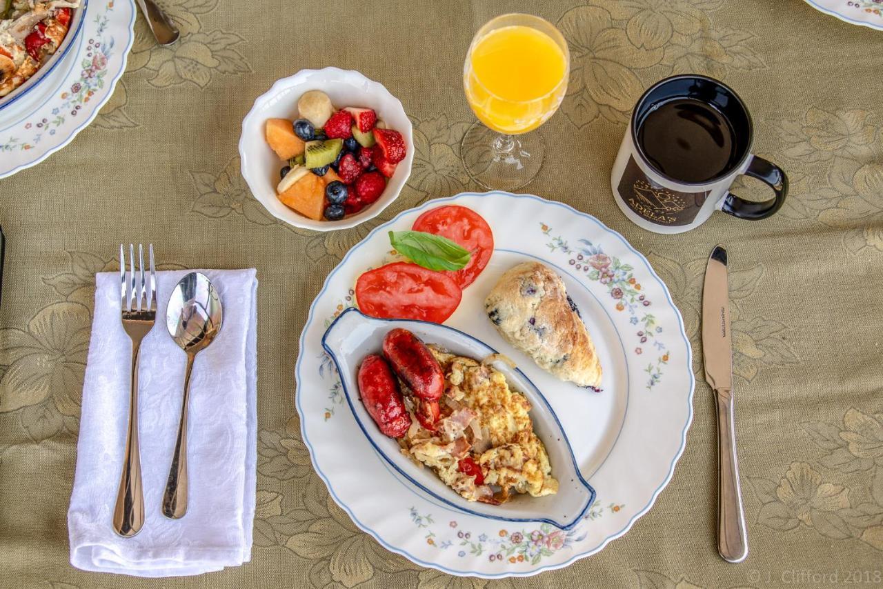كيلونا الغربية Adela'S Bed And Breakfast المظهر الخارجي الصورة